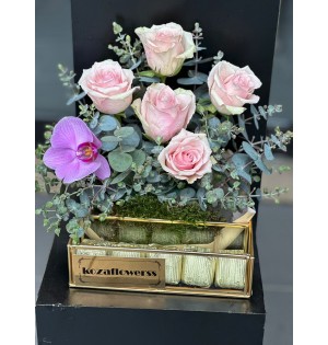 Chocolate Box Soft Pink