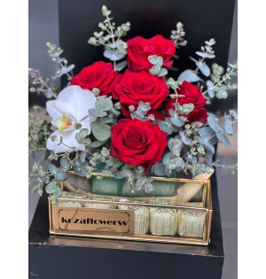 Chocolate Box Red