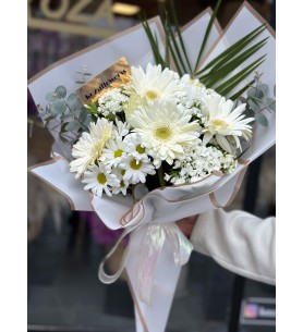White Mix Buket